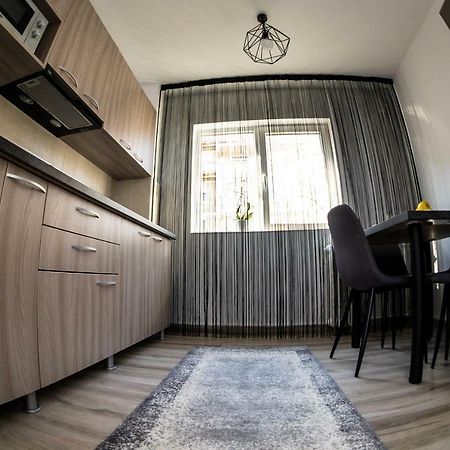 Tania Apartament Oradea Exterior photo