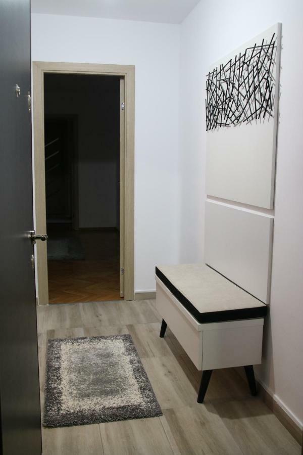 Tania Apartament Oradea Exterior photo