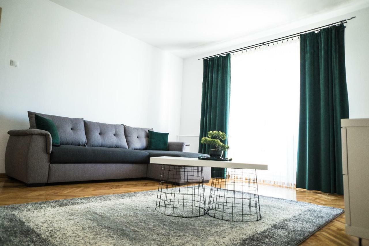 Tania Apartament Oradea Exterior photo