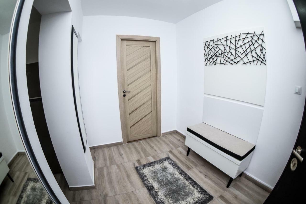 Tania Apartament Oradea Exterior photo